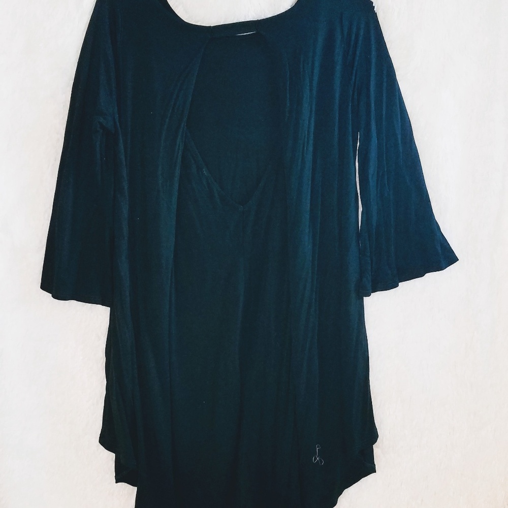 Love In Open Back Tunic - Picture 6 of 8